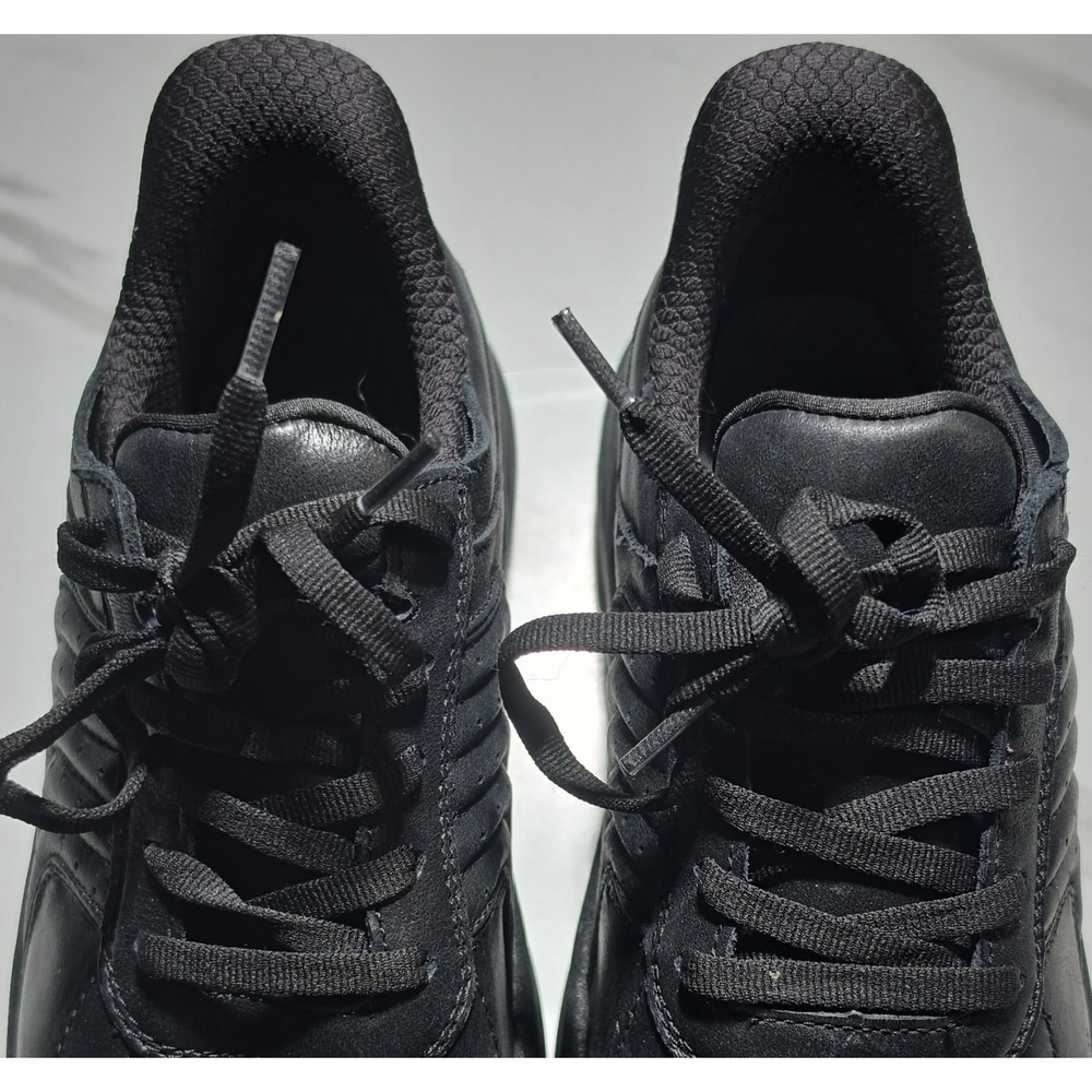 OrthoFeet Black Solid Low Top Lace Up Leather Women's Athletic Sneakers Logo